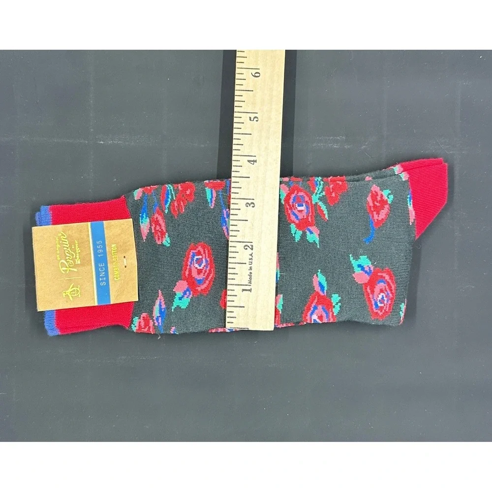 Original Penguin Floral Crew Socks Mens Red Grey Rose Pattern 5G16-3045